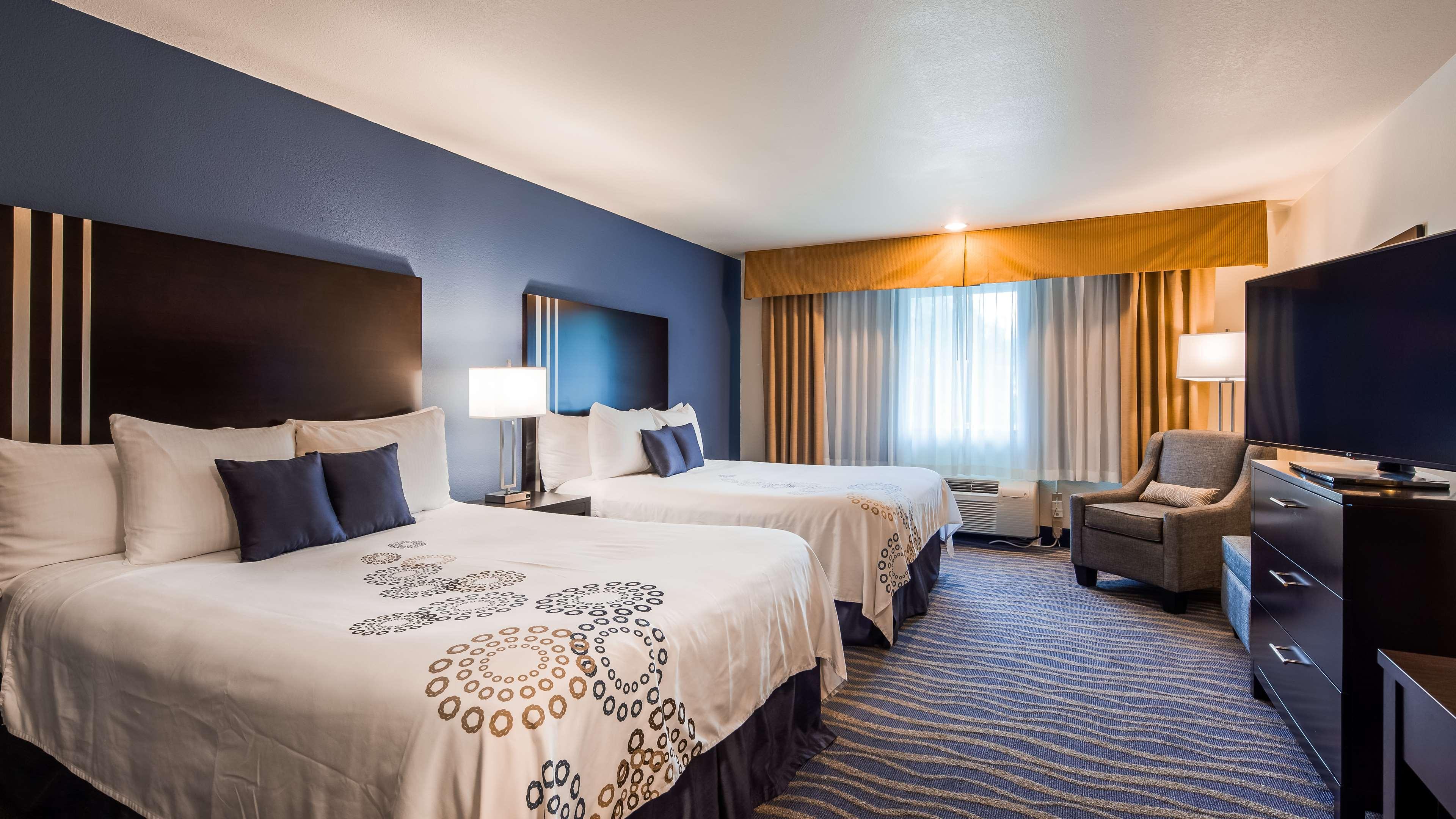 Best Western Plus Edmonds Harbor Inn Zewnętrze zdjęcie