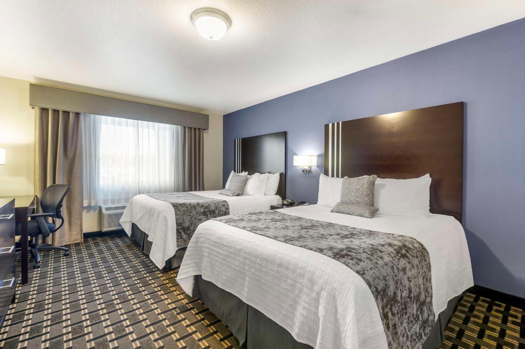 Best Western Plus Edmonds Harbor Inn Zewnętrze zdjęcie