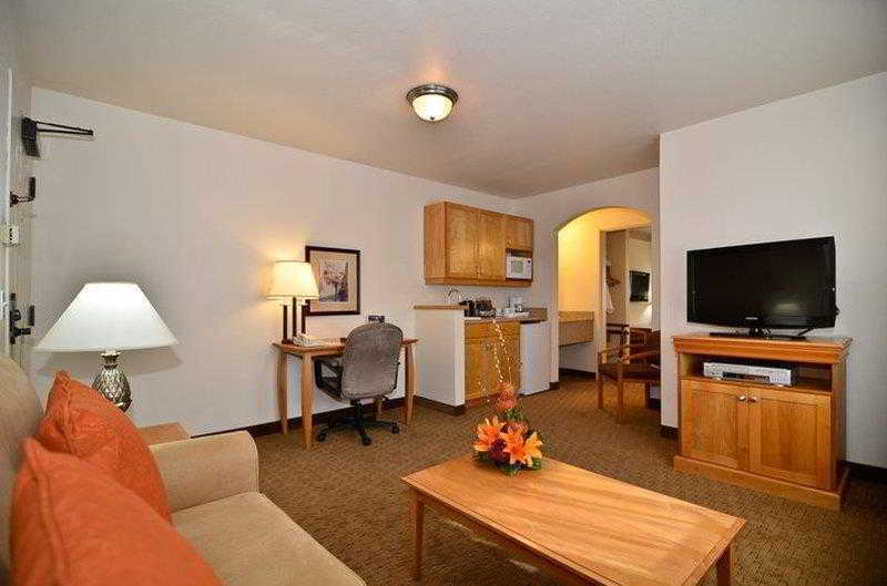 Best Western Plus Edmonds Harbor Inn Pokój zdjęcie