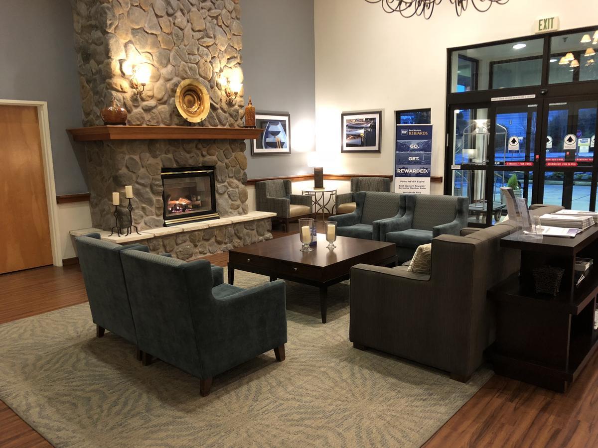 Best Western Plus Edmonds Harbor Inn Zewnętrze zdjęcie
