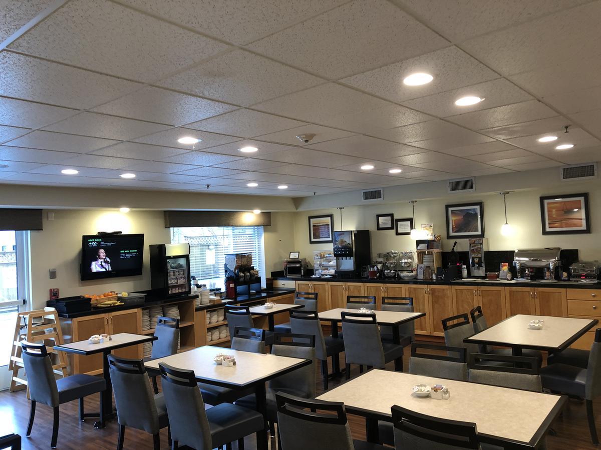 Best Western Plus Edmonds Harbor Inn Zewnętrze zdjęcie